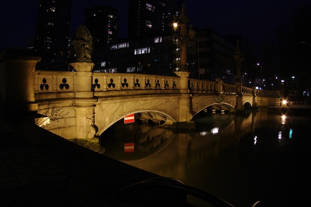 Brug bij de Wijnhaven